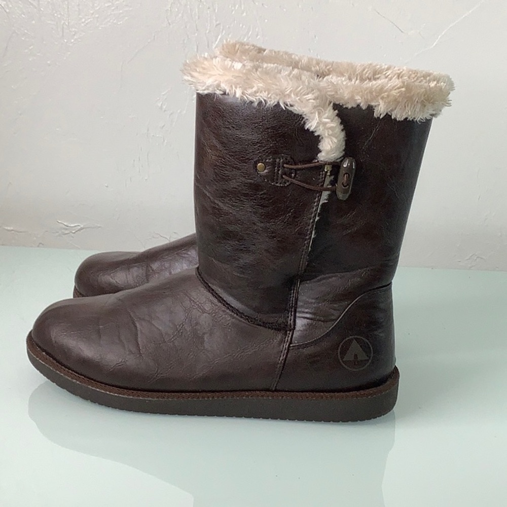Airwalk Myra brown Vegan leather faux fur trim boots size 11 EUC